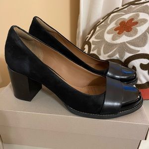 Clark’s Tarah Brae heel, black suede, 9